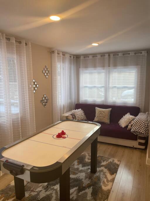 Ferienhaus Modern Near W Hottub, Game Room, Fireplace *