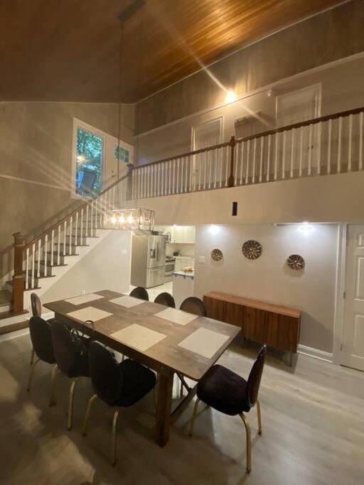 Ferienhaus Modern Near W Hottub, Game Room, Fireplace